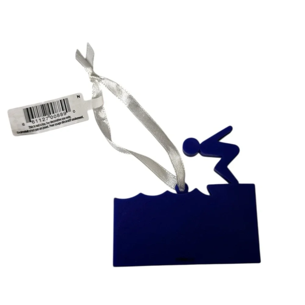 Hallmark Make A Splash Diving‎ Ornament New Holiday Decor C14Q
